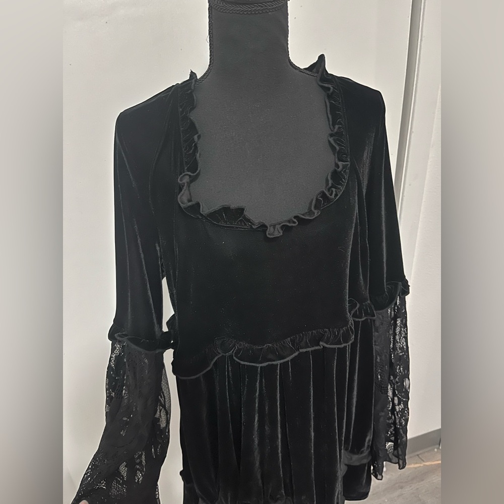 Killstar Black Velvet Midi Dress with Lace Sleeves - Picture 4 of 5
